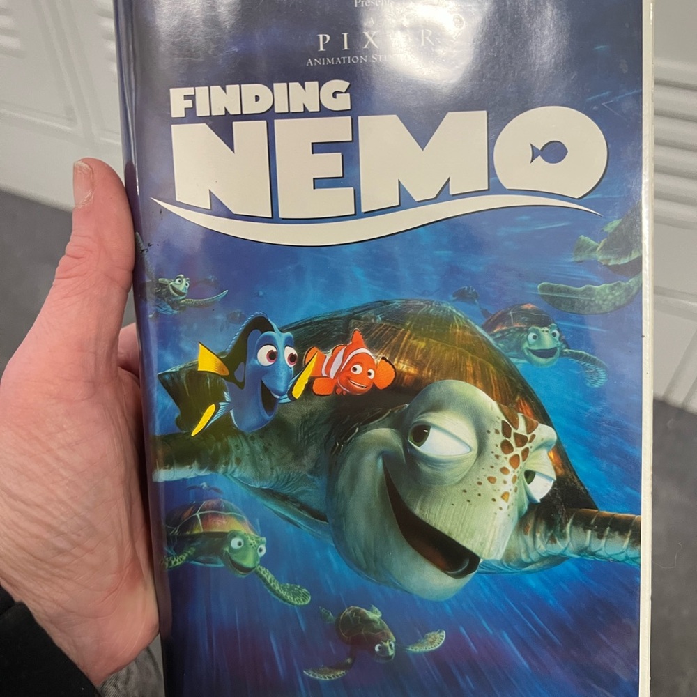 Disney Finding Nemo on VHS
